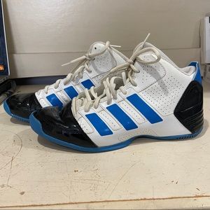 Adidas Commander TD 3 Women’s Basketball Sneakers
